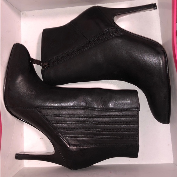 Chinese Laundry Kristin Cavallari - Caylin Boots - Picture 6 of 6